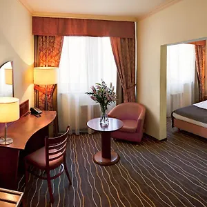 Luxury Family Bila Labut **** Prag